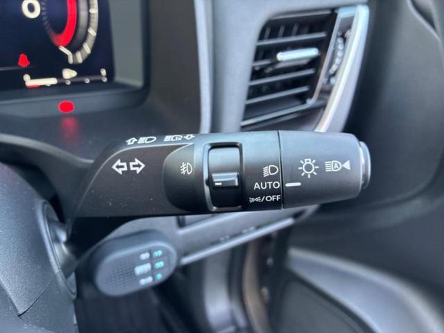 エクストレイル 4WD G e-4ORCE 保証書/ディスプレイオーディオ+ナビ12.3インチ/インテリジェントルームミラー/エマージェンシーブレーキ/シートヒーター/アラウンドビューモニター/車線逸脱防止支援システム/シート 合皮 電動シート(16枚目)