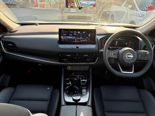 エクストレイル 4WD G e-4ORCE 保証書/ディスプレイオーディオ+ナビ12.3インチ/インテリジェントルームミラー/エマージェンシーブレーキ/シートヒーター/アラウンドビューモニター/車線逸脱防止支援システム/シート 合皮 電動シート(24枚目)