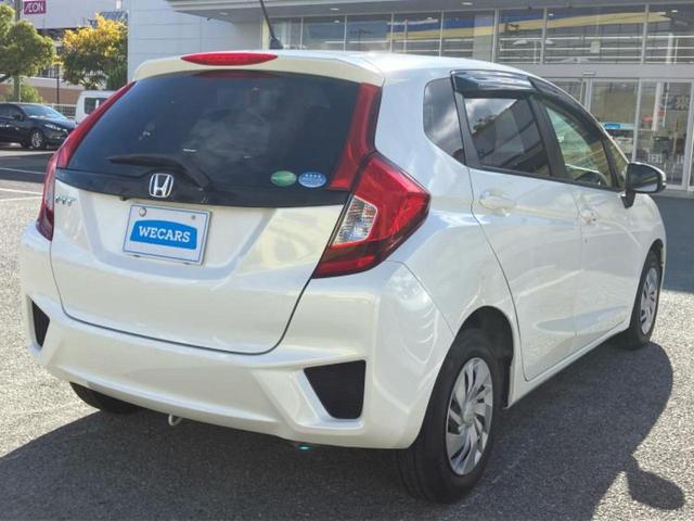 フィット １３Ｇ・Ｌパッケージ　純正　ＳＤナビ／シティーブレーキアクティブシステム（ホンダ）／パーキングアシスト　バックガイド／ヘッドランプ　ＬＥＤ／ＥＴＣ／ＥＢＤ付ＡＢＳ／横滑り防止装置／アイドリングストップ　バックカメラ（3枚目）