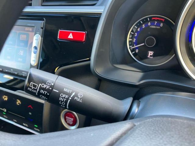 フィット １３Ｇ・Ｌパッケージ　純正　ＳＤナビ／シティーブレーキアクティブシステム（ホンダ）／パーキングアシスト　バックガイド／ヘッドランプ　ＬＥＤ／ＥＴＣ／ＥＢＤ付ＡＢＳ／横滑り防止装置／アイドリングストップ　バックカメラ（18枚目）