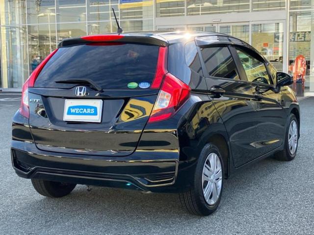 フィット １３Ｇ・Ｆコンフォートエディション　新品タイヤ／保証書／純正　ＳＤナビ／衝突安全装置／シートヒーター／パーキングアシスト　バックガイド／ＵＳＢジャック／Ｂｌｕｅｔｏｏｔｈ接続／ＥＴＣ／ＥＢＤ付ＡＢＳ／横滑り防止装置　衝突被害軽減システム（3枚目）