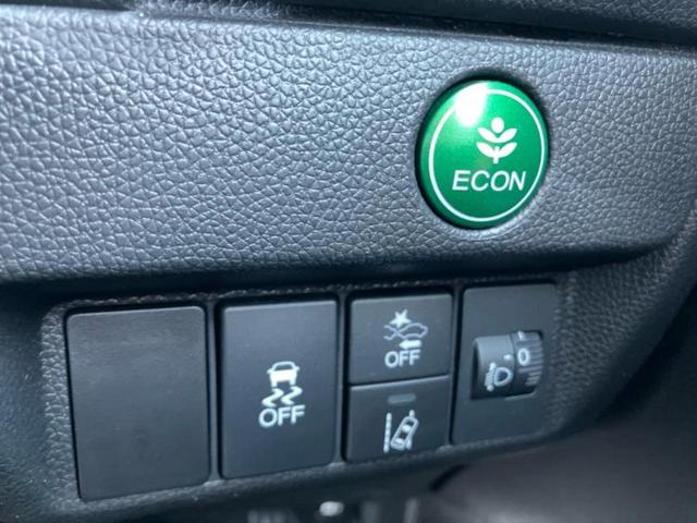 フィット １３Ｇ・Ｆコンフォートエディション　新品タイヤ／保証書／純正　ＳＤナビ／衝突安全装置／シートヒーター／パーキングアシスト　バックガイド／ＵＳＢジャック／Ｂｌｕｅｔｏｏｔｈ接続／ＥＴＣ／ＥＢＤ付ＡＢＳ／横滑り防止装置　衝突被害軽減システム（41枚目）