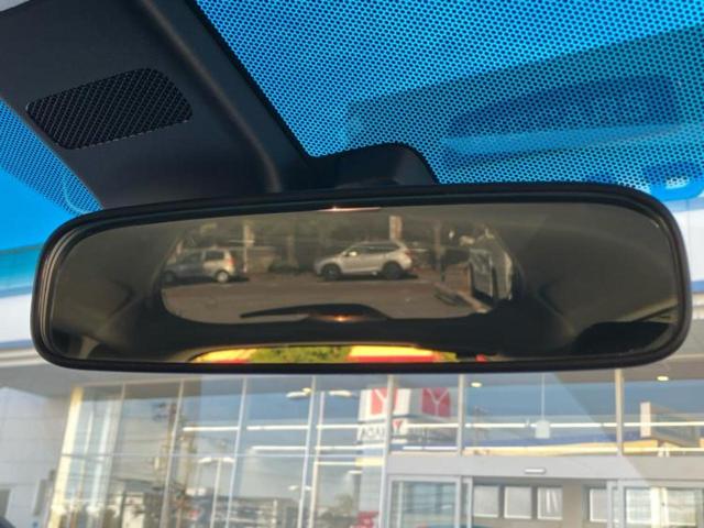 フィット １３Ｇ・Ｆコンフォートエディション　新品タイヤ／保証書／純正　ＳＤナビ／衝突安全装置／シートヒーター／パーキングアシスト　バックガイド／ＵＳＢジャック／Ｂｌｕｅｔｏｏｔｈ接続／ＥＴＣ／ＥＢＤ付ＡＢＳ／横滑り防止装置　衝突被害軽減システム（44枚目）