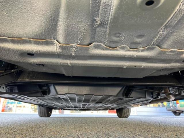 フィット １３Ｇ・Ｆコンフォートエディション　新品タイヤ／保証書／純正　ＳＤナビ／衝突安全装置／シートヒーター／パーキングアシスト　バックガイド／ＵＳＢジャック／Ｂｌｕｅｔｏｏｔｈ接続／ＥＴＣ／ＥＢＤ付ＡＢＳ／横滑り防止装置　衝突被害軽減システム（49枚目）