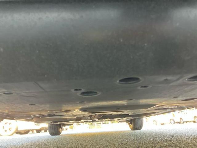 フィット １３Ｇ・Ｆコンフォートエディション　新品タイヤ／保証書／純正　ＳＤナビ／衝突安全装置／シートヒーター／パーキングアシスト　バックガイド／ＵＳＢジャック／Ｂｌｕｅｔｏｏｔｈ接続／ＥＴＣ／ＥＢＤ付ＡＢＳ／横滑り防止装置　衝突被害軽減システム（50枚目）