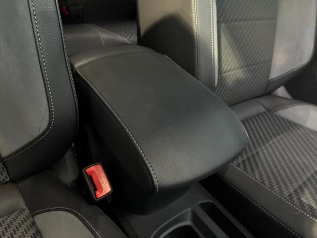 Ｔ－ロック ＴＤＩ　Ｒライン　保証書／純正　８インチ　ＳＤナビ／衝突安全装置／車線逸脱防止支援システム／シート　ハーフレザー／パーキングアシスト　バックガイド／電動バックドア／ヘッドランプ　ＬＥＤ／ＵＳＢジャック　バックカメラ（31枚目）