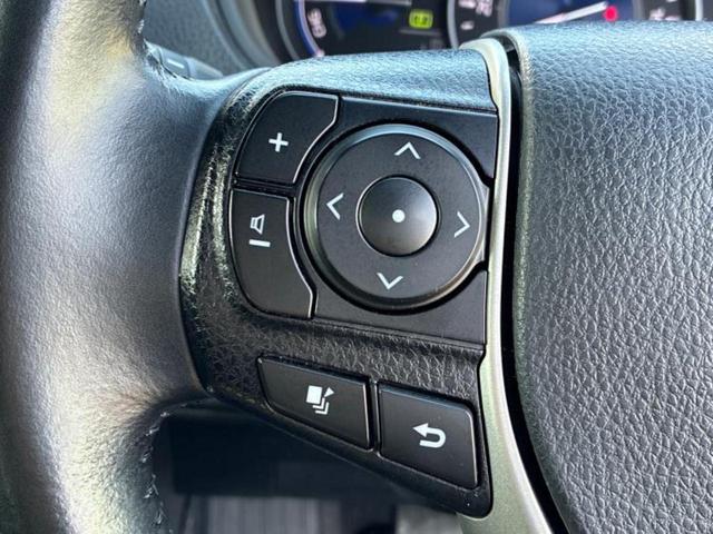 ヴォクシー ハイブリッドＺＳキラメキ２　保証書／純正　１０インチ　ＳＤナビ／フリップダウンモニター　純正　１２．８インチ／トヨタセーフティセンス／両側電動スライドドア／車線逸脱防止支援システム／パーキングアシスト　バックガイド　バックカメラ（27枚目）