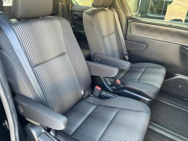 ヴォクシー ハイブリッドＺＳキラメキ２　保証書／純正　１０インチ　ＳＤナビ／フリップダウンモニター　純正　１２．８インチ／トヨタセーフティセンス／両側電動スライドドア／車線逸脱防止支援システム／パーキングアシスト　バックガイド　バックカメラ（34枚目）