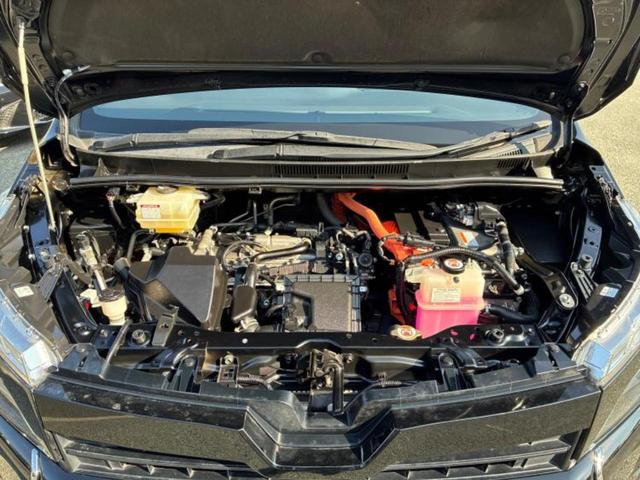 ヴォクシー ハイブリッドＺＳキラメキ２　保証書／純正　１０インチ　ＳＤナビ／フリップダウンモニター　純正　１２．８インチ／トヨタセーフティセンス／両側電動スライドドア／車線逸脱防止支援システム／パーキングアシスト　バックガイド　バックカメラ（51枚目）