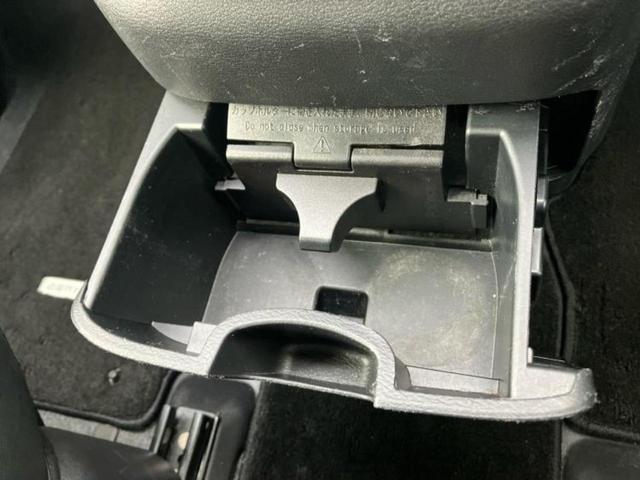 セレナ ハイウェイスターＶセレクション　新品タイヤ／保証書／純正　９インチ　ＳＤナビ／フリップダウンモニター　純正　１０．２インチ／エマージェンシーブレーキ／両側電動スライドドア／アラウンドビューモニター／車線逸脱防止支援システム　ドラレコ（42枚目）