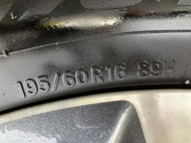 セレナ ハイウェイスターＶセレクション　新品タイヤ／保証書／純正　９インチ　ＳＤナビ／フリップダウンモニター　純正　１０．２インチ／エマージェンシーブレーキ／両側電動スライドドア／アラウンドビューモニター／車線逸脱防止支援システム　ドラレコ（61枚目）