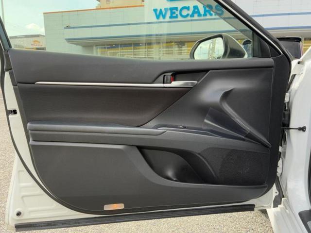 カムリ Ｇ　新品タイヤ／サンルーフ／保証書／純正　ＳＤナビ／トヨタセーフティセンス／車線逸脱防止支援システム／パーキングアシスト　バックガイド／ヘッドランプ　ＬＥＤ／Ｂｌｕｅｔｏｏｔｈ接続／ＥＴＣ　バックカメラ（21枚目）