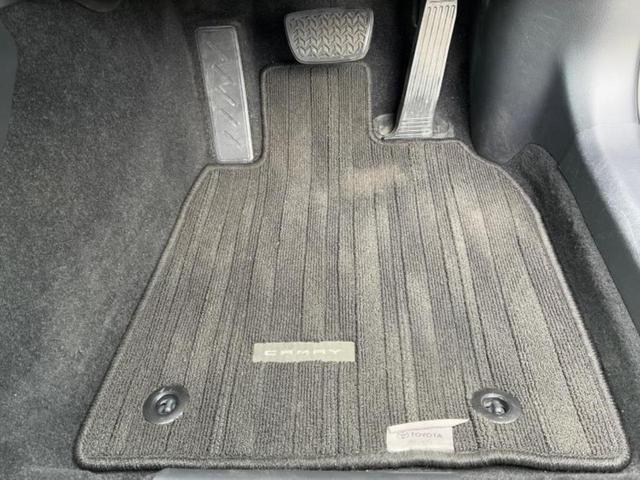 カムリ Ｇ　新品タイヤ／サンルーフ／保証書／純正　ＳＤナビ／トヨタセーフティセンス／車線逸脱防止支援システム／パーキングアシスト　バックガイド／ヘッドランプ　ＬＥＤ／Ｂｌｕｅｔｏｏｔｈ接続／ＥＴＣ　バックカメラ（40枚目）