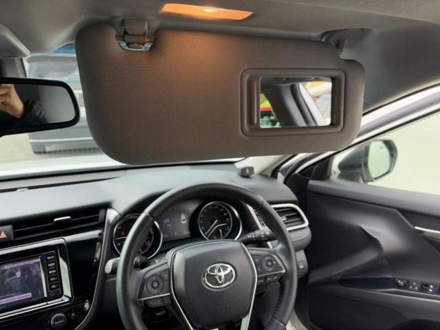 カムリ Ｇ　新品タイヤ／サンルーフ／保証書／純正　ＳＤナビ／トヨタセーフティセンス／車線逸脱防止支援システム／パーキングアシスト　バックガイド／ヘッドランプ　ＬＥＤ／Ｂｌｕｅｔｏｏｔｈ接続／ＥＴＣ　バックカメラ（42枚目）