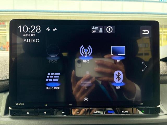 ステップワゴン スパーダプレミアムライン 新品タイヤ/保証書/純正 11インチ SDナビ/ホンダセンシング/両側電動スライドドア/シートヒーター 前席/マルチビューカメラシステム/車線逸脱防止支援システム/シート ハーフレザー バックカメラ(10枚目)