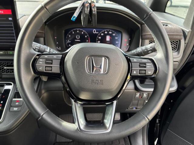 ステップワゴン スパーダプレミアムライン 新品タイヤ/保証書/純正 11インチ SDナビ/ホンダセンシング/両側電動スライドドア/シートヒーター 前席/マルチビューカメラシステム/車線逸脱防止支援システム/シート ハーフレザー バックカメラ(15枚目)