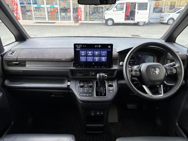 ステップワゴン スパーダプレミアムライン 新品タイヤ/保証書/純正 11インチ SDナビ/ホンダセンシング/両側電動スライドドア/シートヒーター 前席/マルチビューカメラシステム/車線逸脱防止支援システム/シート ハーフレザー バックカメラ(26枚目)