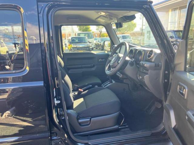 ジムニーノマド ４ＷＤ　ＦＣ　保証書／セーフティサポート（スズキ）／シートヒーター　前席／車線逸脱防止支援システム／ヘッドランプ　ＬＥＤ／ＥＢＤ付ＡＢＳ／横滑り防止装置／アイドリングストップ／クルーズコントロール／禁煙車　４ＷＤ（7枚目）