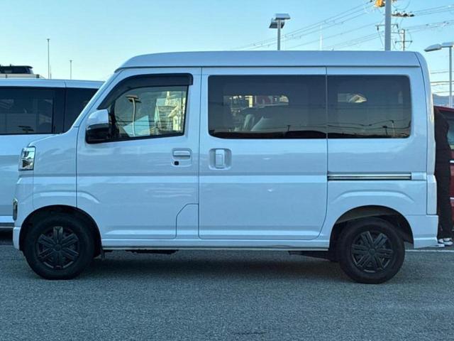 ハイゼットカーゴ クルーズターボ　保証書／社外　ＳＤナビ／衝突安全装置／車線逸脱防止支援システム／ドライブレコーダー　社外／ヘッドランプ　ＬＥＤ／Ｂｌｕｅｔｏｏｔｈ接続／ＥＢＤ付ＡＢＳ／横滑り防止装置／アイドリングストップ　ＤＶＤ再生（2枚目）