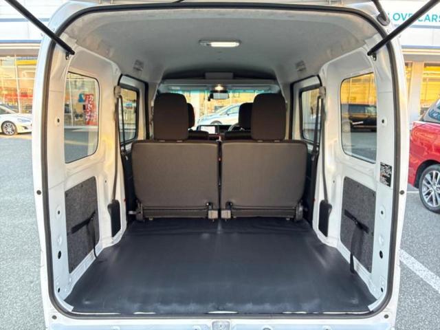 ハイゼットカーゴ クルーズターボ　保証書／社外　ＳＤナビ／衝突安全装置／車線逸脱防止支援システム／ドライブレコーダー　社外／ヘッドランプ　ＬＥＤ／Ｂｌｕｅｔｏｏｔｈ接続／ＥＢＤ付ＡＢＳ／横滑り防止装置／アイドリングストップ　ＤＶＤ再生（8枚目）