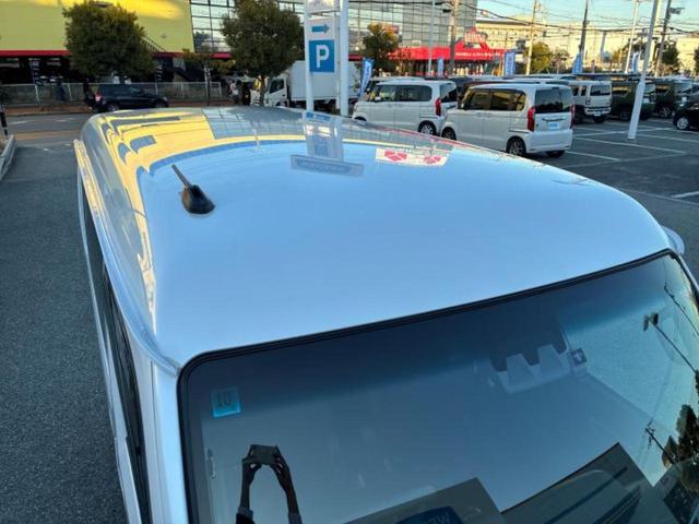 ハイゼットカーゴ クルーズターボ　保証書／社外　ＳＤナビ／衝突安全装置／車線逸脱防止支援システム／ドライブレコーダー　社外／ヘッドランプ　ＬＥＤ／Ｂｌｕｅｔｏｏｔｈ接続／ＥＢＤ付ＡＢＳ／横滑り防止装置／アイドリングストップ　ＤＶＤ再生（43枚目）