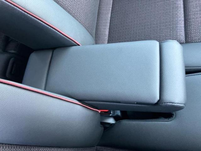 スペーシアカスタム ハイブリッドXS 保証書/セーフティサポート(スズキ)/両側電動スライドドア/エアーシート 前席/車線逸脱防止支援システム/シート ハーフレザー/ヘッドランプ LED/USBジャック/EBD付ABS/横滑り防止装置(27枚目)