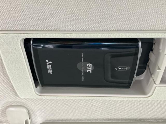 アクセラスポーツ １５Ｓ　保証書／純正　ＳＤナビ／アイアクティブセンス（マツダ）／３６０°ビューモニター／パーキングアシスト　バックガイド／ＵＳＢジャック／Ｂｌｕｅｔｏｏｔｈ接続／ＥＴＣ／ＥＢＤ付ＡＢＳ　衝突被害軽減システム（24枚目）