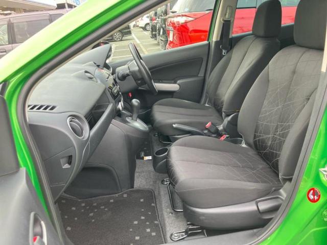 デミオ １３－スカイアクティブ　保証書／ＥＴＣ／ＥＢＤ付ＡＢＳ／横滑り防止装置／アイドリングストップ／エアバッグ　運転席／エアバッグ　助手席／衝突安全ボディ／アルミホイール　純正　１４インチ／パワーウインドウ／キーレスエントリー（7枚目）