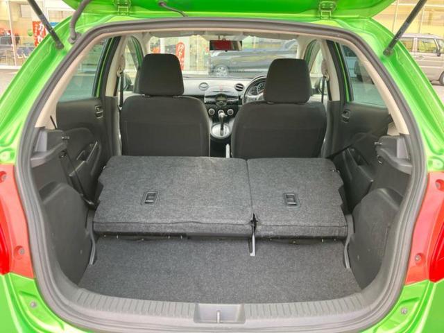 デミオ １３－スカイアクティブ　保証書／ＥＴＣ／ＥＢＤ付ＡＢＳ／横滑り防止装置／アイドリングストップ／エアバッグ　運転席／エアバッグ　助手席／衝突安全ボディ／アルミホイール　純正　１４インチ／パワーウインドウ／キーレスエントリー（20枚目）