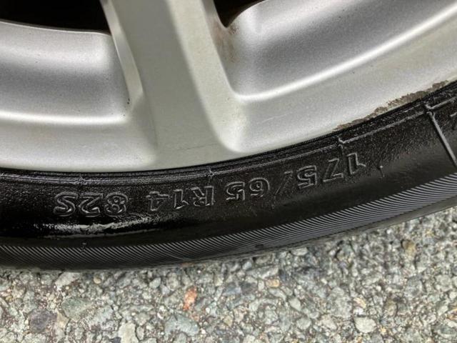 デミオ １３－スカイアクティブ　保証書／ＥＴＣ／ＥＢＤ付ＡＢＳ／横滑り防止装置／アイドリングストップ／エアバッグ　運転席／エアバッグ　助手席／衝突安全ボディ／アルミホイール　純正　１４インチ／パワーウインドウ／キーレスエントリー（37枚目）