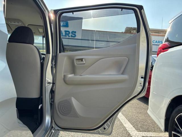 デイズ Ｂ　新品タイヤ／純正　ＳＤナビ／エマージェンシーブレーキ／車線逸脱防止支援システム／Ｂｌｕｅｔｏｏｔｈ接続／ＥＴＣ／ＥＢＤ付ＡＢＳ／横滑り防止装置／アイドリングストップ／バックモニター／フルセグＴＶ（21枚目）