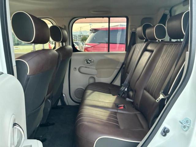 キューブ １５Ｘ　Ｖセレクションマイキューブ　保証書／社外　ＳＤナビ／ドライブレコーダー　社外／ヘッドランプ　ＨＩＤ／ＵＳＢジャック／Ｂｌｕｅｔｏｏｔｈ接続／ＥＴＣ／ＥＢＤ付ＡＢＳ／横滑り防止装置／アイドリングストップ／バックモニター　ＤＶＤ再生（7枚目）