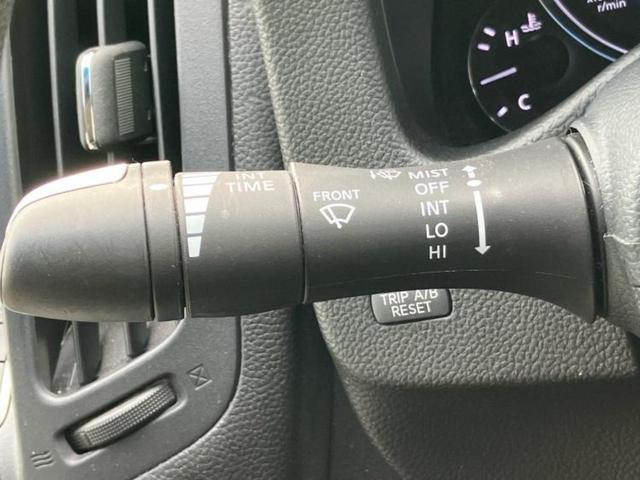 スカイライン ２５０ＧＴ　純正　ＳＤナビ／シート　ハーフレザー／ヘッドランプ　ＨＩＤ／ＥＴＣ／ＥＢＤ付ＡＢＳ／バックモニター／フルセグＴＶ／ＤＶＤ／エアバッグ　運転席／エアバッグ　助手席／ＭＴモード付き　バックカメラ（17枚目）