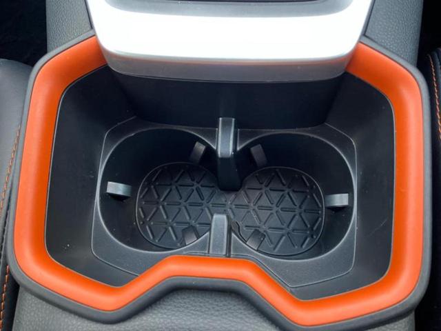 RAV4 4WDハイブリッドアドベンチャー 保証書/ディスプレイオーディオ+ナビ11インチ/トヨタセーフティセンス/シートヒーター/車線逸脱防止支援システム/シート 合皮/ドライブレコーダー 純正/ヘッドランプ LED 衝突被害軽減システム(44枚目)