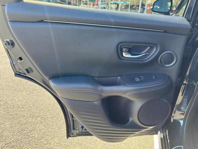 ZR-V 4WD eHEV Z BOSE/保証書/ディスプレイオーディオ+ナビ9インチ/ホンダセンシング/シートヒーター 前席/全方位モニター/車線逸脱防止支援システム/シート フルレザー/電動バックドア 革シート 全周囲カメラ(23枚目)