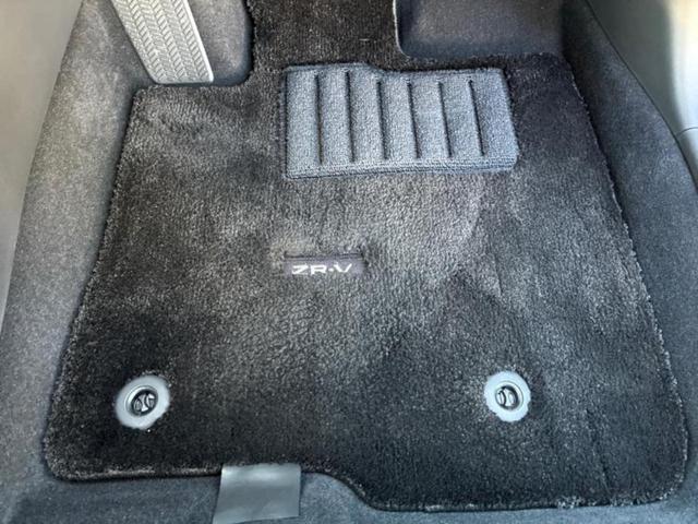 ZR-V 4WD eHEV Z BOSE/保証書/ディスプレイオーディオ+ナビ9インチ/ホンダセンシング/シートヒーター 前席/全方位モニター/車線逸脱防止支援システム/シート フルレザー/電動バックドア 革シート 全周囲カメラ(43枚目)