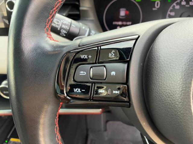 ヴェゼル ｅＨＥＶプレイ　新品タイヤ／ガラスルーフ／保証書／純正　ＳＤナビ／ホンダセンシング／シートヒーター　前席／マルチビューカメラシステム／車線逸脱防止支援システム／電動バックドア／ヘッドランプ　ＬＥＤ／ＵＳＢジャック（29枚目）