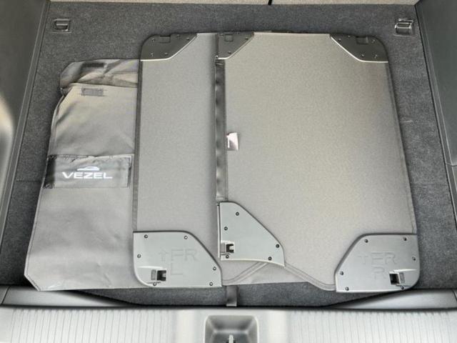 ヴェゼル ｅＨＥＶプレイ　新品タイヤ／ガラスルーフ／保証書／純正　ＳＤナビ／ホンダセンシング／シートヒーター　前席／マルチビューカメラシステム／車線逸脱防止支援システム／電動バックドア／ヘッドランプ　ＬＥＤ／ＵＳＢジャック（43枚目）