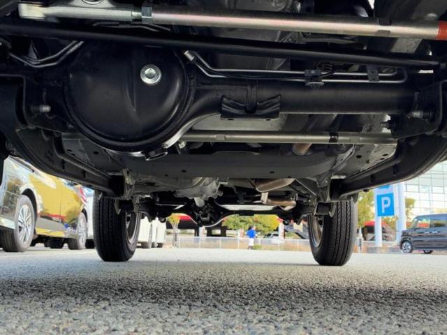 ジムニー ４ＷＤ　ＸＣ　保証書／セーフティサポート（スズキ）／シートヒーター／車線逸脱防止支援システム／ヘッドランプ　ＬＥＤ／ＡＢＳ／横滑り防止装置／アイドリングストップ／禁煙車／エアバッグ　運転席／エアバッグ　助手席（37枚目）