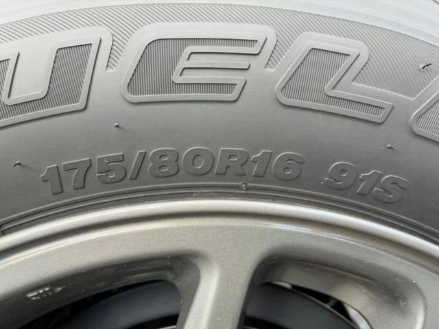 ジムニー ４ＷＤ　ＸＣ　保証書／セーフティサポート（スズキ）／シートヒーター／車線逸脱防止支援システム／ヘッドランプ　ＬＥＤ／ＡＢＳ／横滑り防止装置／アイドリングストップ／禁煙車／エアバッグ　運転席／エアバッグ　助手席（41枚目）