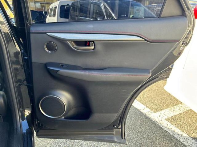 ＮＸ ４ＷＤ　ＮＸ３００ｈ　Ｆスポーツ　新品タイヤ／サンルーフ／保証書／純正　ＨＤＤナビ／プリクラッシュセーフティ／シートエアコン／車線逸脱防止支援システム／シート　合皮／電動バックドア／ヘッドランプ　ＬＥＤ／Ｂｌｕｅｔｏｏｔｈ接続　４ＷＤ（21枚目）