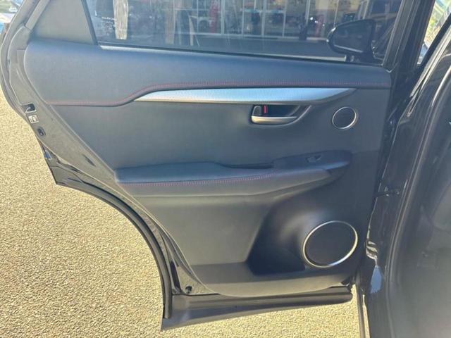 ＮＸ ４ＷＤ　ＮＸ３００ｈ　Ｆスポーツ　新品タイヤ／サンルーフ／保証書／純正　ＨＤＤナビ／プリクラッシュセーフティ／シートエアコン／車線逸脱防止支援システム／シート　合皮／電動バックドア／ヘッドランプ　ＬＥＤ／Ｂｌｕｅｔｏｏｔｈ接続　４ＷＤ（23枚目）