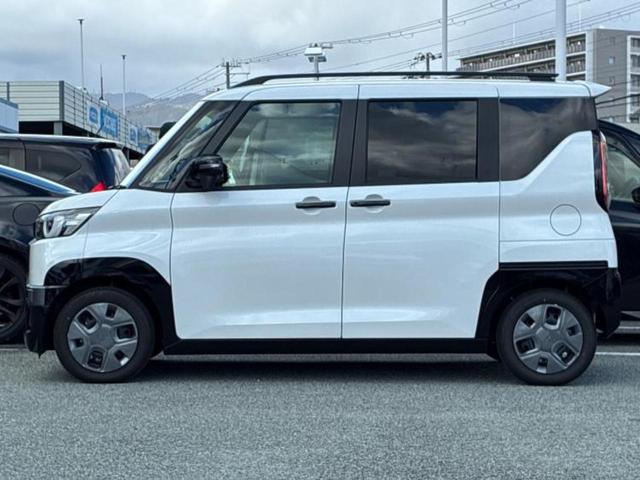 デリカミニ Ｇ　保証書／イーアシスト（ミツビシ）／電動スライドドア／シートヒーター　前席／車線逸脱防止支援システム／シート　ハーフレザー／ヘッドランプ　ＬＥＤ／ＥＢＤ付ＡＢＳ／横滑り防止装置／アイドリングストップ（2枚目）