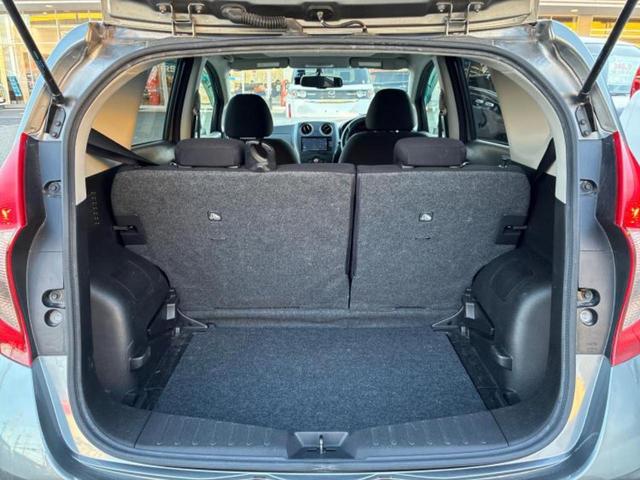 ノート X 社外 SDナビ/ETC/EBD付ABS/アイドリングストップ/ワンセグTV/エアバッグ 運転席/エアバッグ 助手席/衝突安全ボディ/パワーウインドウ/エンジンスタートボタン/キーレスエントリー(8枚目)