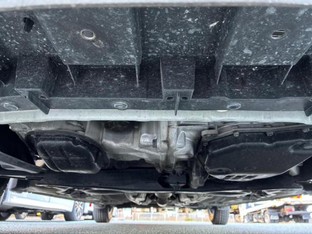 ノート X 社外 SDナビ/ETC/EBD付ABS/アイドリングストップ/ワンセグTV/エアバッグ 運転席/エアバッグ 助手席/衝突安全ボディ/パワーウインドウ/エンジンスタートボタン/キーレスエントリー(41枚目)