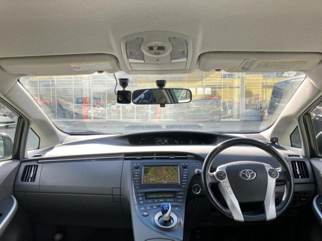 プリウス Ｇ　純正　ＨＤＤナビ／ドライブレコーダー　社外／ヘッドランプ　ＨＩＤ／ＥＴＣ／ＥＢＤ付ＡＢＳ／横滑り防止装置／アイドリングストップ／バックモニター／フルセグＴＶ／ＤＶＤ／エアバッグ　運転席　バックカメラ（6枚目）