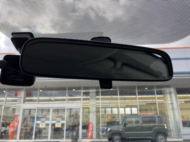 プリウス Ｇ　純正　ＨＤＤナビ／ドライブレコーダー　社外／ヘッドランプ　ＨＩＤ／ＥＴＣ／ＥＢＤ付ＡＢＳ／横滑り防止装置／アイドリングストップ／バックモニター／フルセグＴＶ／ＤＶＤ／エアバッグ　運転席　バックカメラ（41枚目）