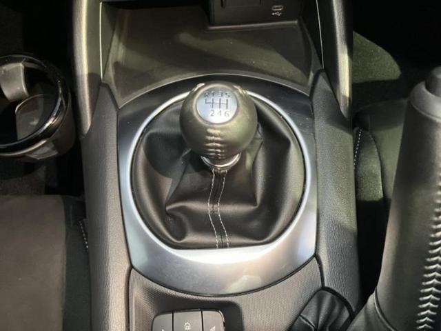 ロードスター Ｓスペシャルパッケージ　保証書／ディスプレイオーディオ／アイアクティブセンス（マツダ）／シートヒーター　前席／車線逸脱防止支援システム／ドライブレコーダー　社外／ヘッドランプ　ＬＥＤ／ＵＳＢジャック　衝突被害軽減システム（17枚目）