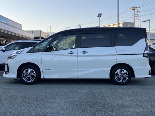 セレナ ｅパワーハイウェイスターＶ　保証書／純正　１０インチ　ＳＤナビ／フリップダウンモニター／インテリジェントルームミラー／エマージェンシーブレーキ／両側電動スライドドア／アラウンドビューモニター／車線逸脱防止支援システム　ＤＶＤ再生（2枚目）