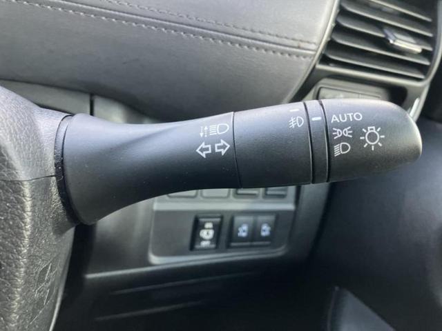 セレナ ｅパワーハイウェイスターＶ　保証書／純正　１０インチ　ＳＤナビ／フリップダウンモニター／インテリジェントルームミラー／エマージェンシーブレーキ／両側電動スライドドア／アラウンドビューモニター／車線逸脱防止支援システム　ＤＶＤ再生（15枚目）